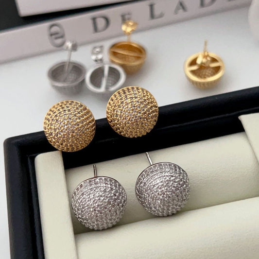 Studs Circulares