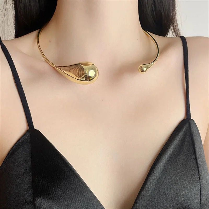 Drop Necklace